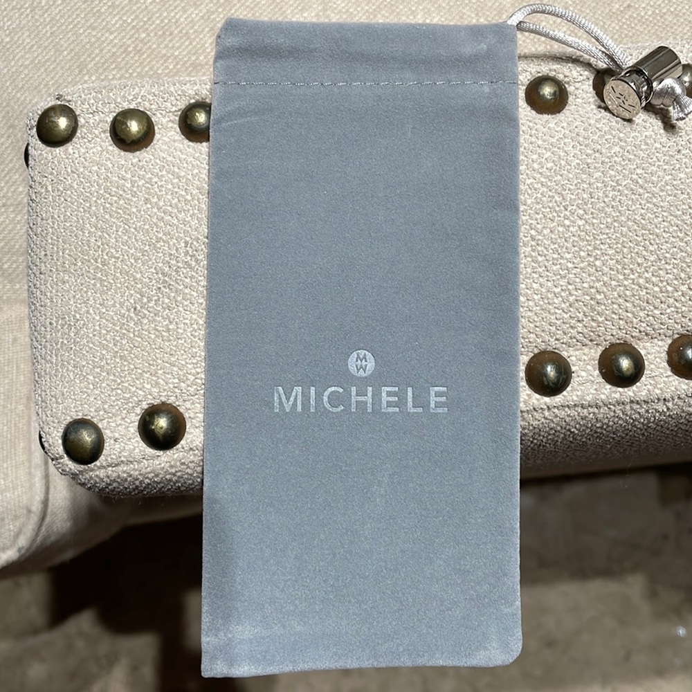 Watch strap holder but could be used for jewelry and other stuff.